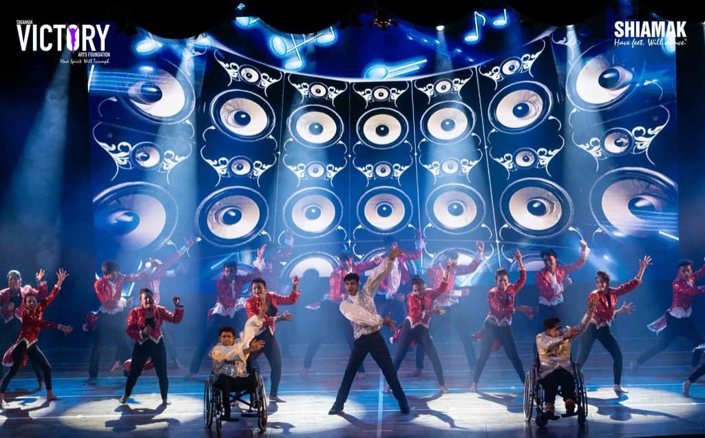 Inclusive ensemble performance